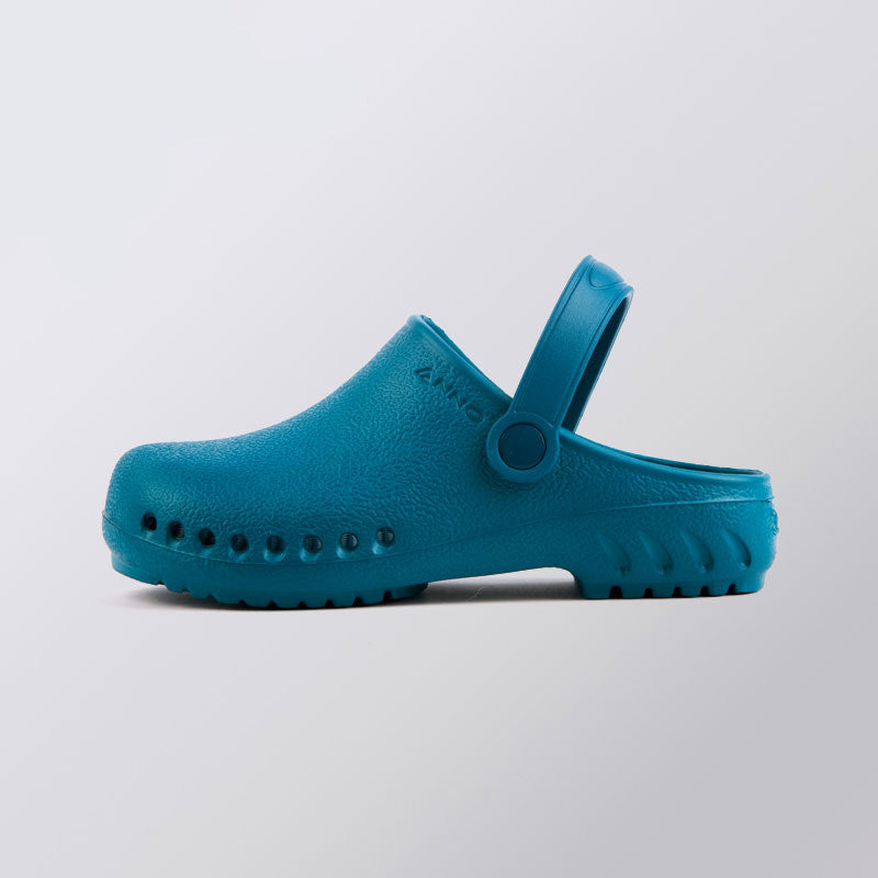 Lightweight Nurse Slippers – Anti-Slip EVA Medical Work Shoes