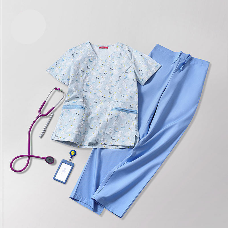 Printed Medical Scrub Set –  Workwear for Doctors, Nurses & Pet Care Professionals