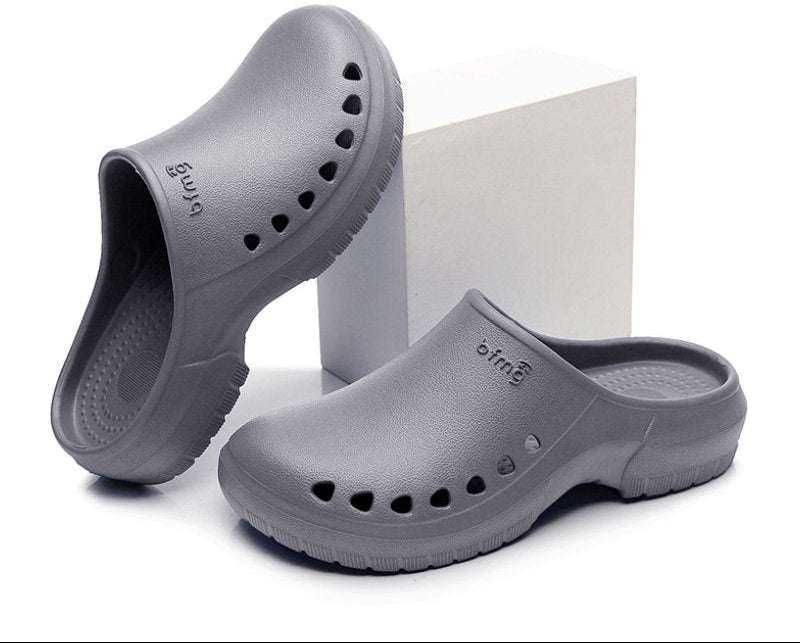 Non-slip operating room slippers, medical surgical shoes, care room doctor's hole shoes, medical men's and women's work shoes